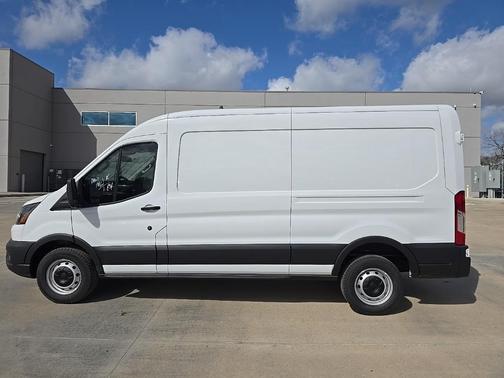 2025 Ford Transit-250 148 WB Medium Roof Cargo