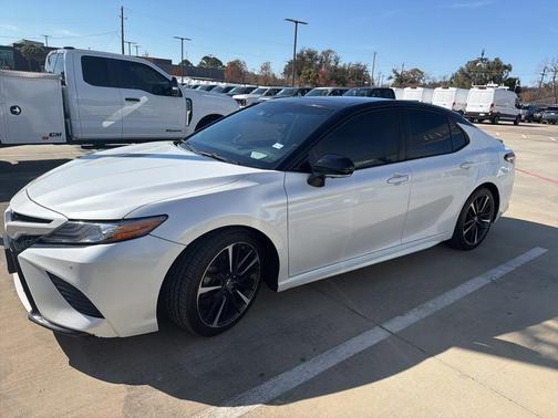 2018 Toyota Camry XSE