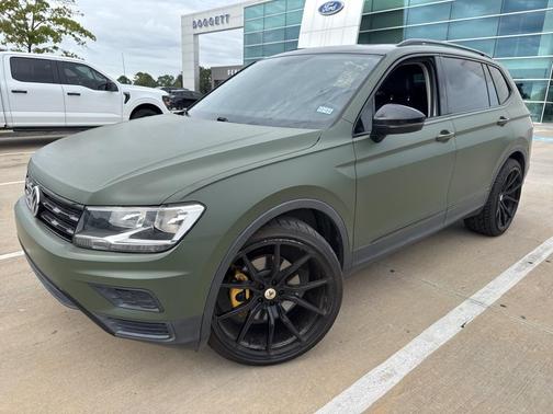 2018 Volkswagen Tiguan 2.0T SE