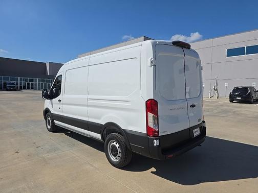 2025 Ford Transit-250 148 WB Medium Roof Cargo
