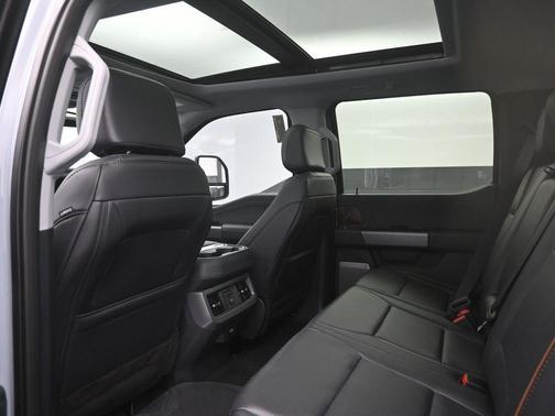 2026 Ford F-350 Lariat Super Duty