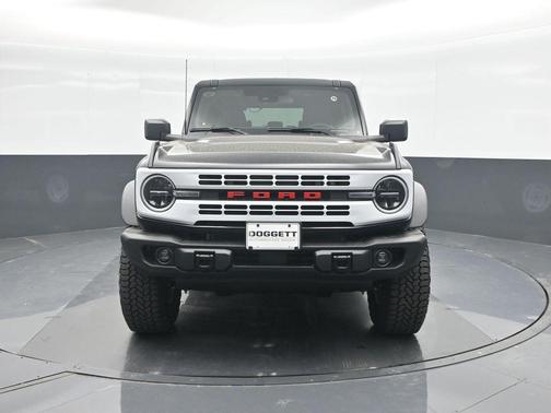 Shadow Black 2026 Ford Bronco Heritage Edition