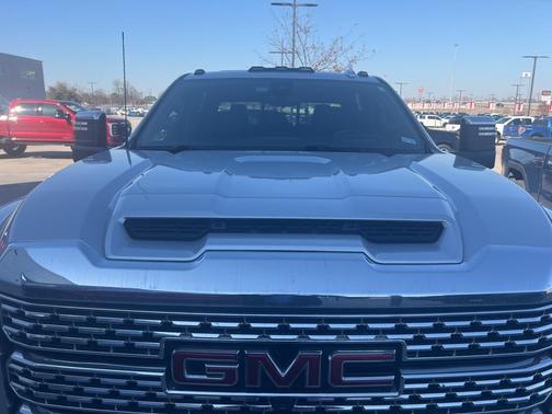2023 GMC Sierra 2500 Denali
