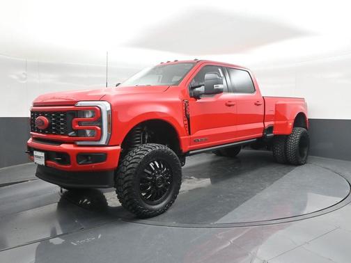 2025 Ford F-350 Lariat Super Duty