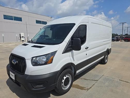 2025 Ford Transit-250 148 WB Medium Roof Cargo