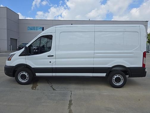 2025 Ford Transit-250 148 WB Medium Roof Cargo