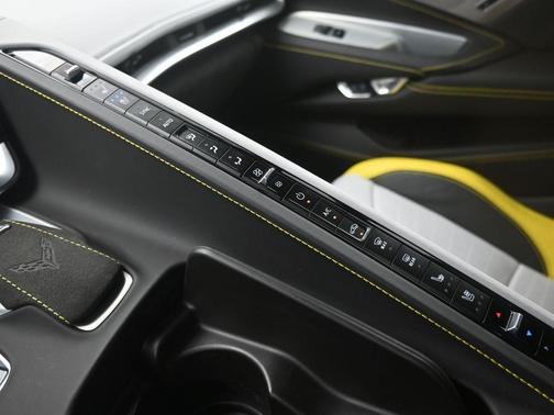 2021 Chevrolet Corvette Stingray w/3LT