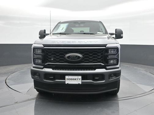 2025 Ford F-250 XLT