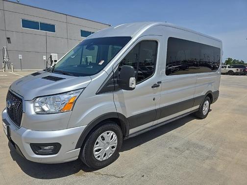 2022 Ford Transit-350 XLT