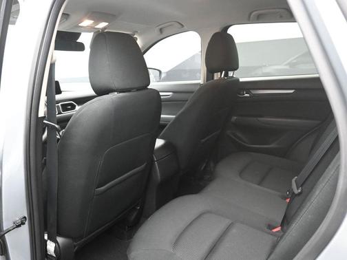 2017 Mazda CX-5 Sport