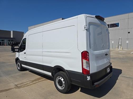 2025 Ford Transit-250 148 WB Medium Roof Cargo