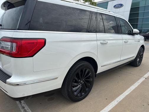 2021 Lincoln Navigator L Reserve
