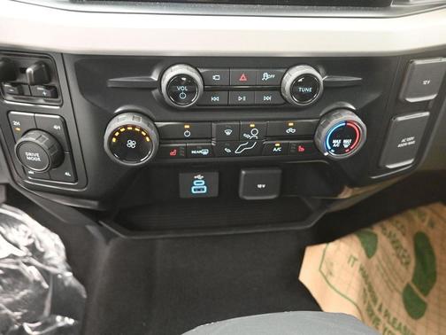 2025 Ford F-250 XLT