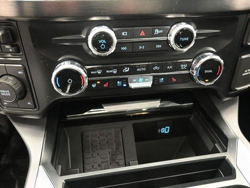 2025 Ford F-350 Lariat Super Duty