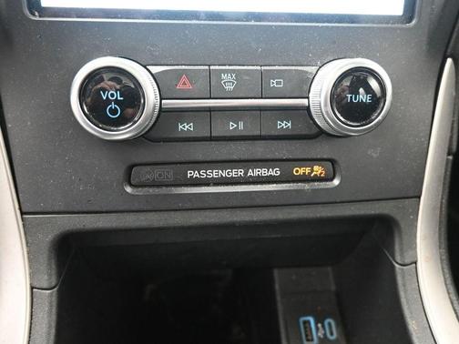 2021 Ford Edge ST Line