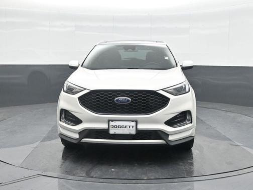 2021 Ford Edge ST Line
