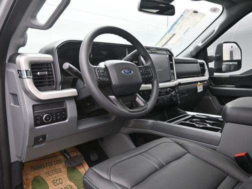 2025 Ford F-250 XLT