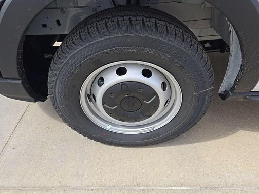 2026 Ford Transit-250 148 WB Medium Roof Cargo