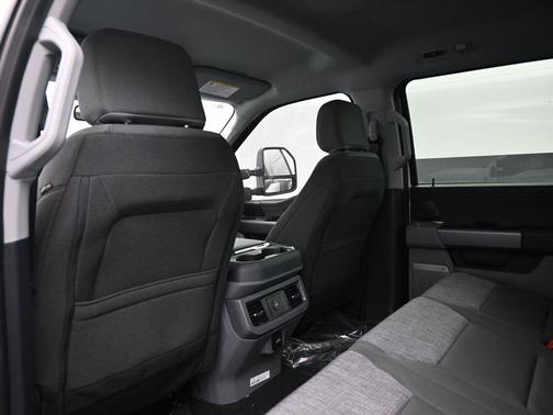 2025 Ford F-350 XLT