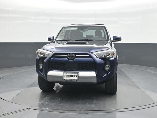 2022 Toyota 4Runner TRD Off Road