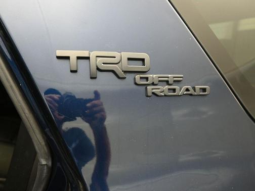2022 Toyota 4Runner TRD Off Road