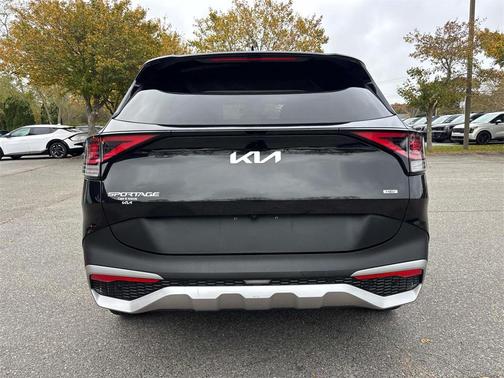 2024 Kia Sportage Hybrid LX