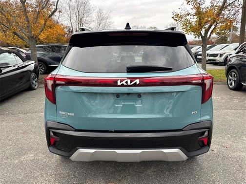 2024 Kia Seltos S