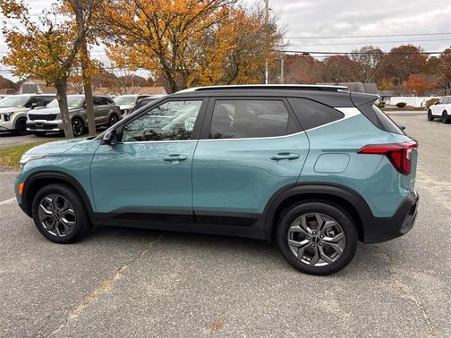 2024 Kia Seltos S