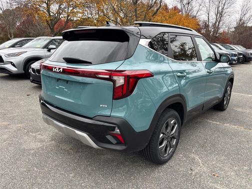 2024 Kia Seltos S