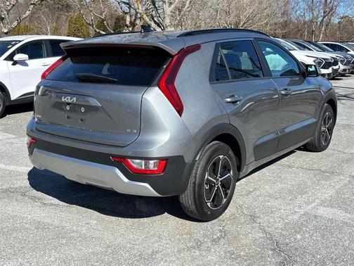 2024 Kia Niro EX