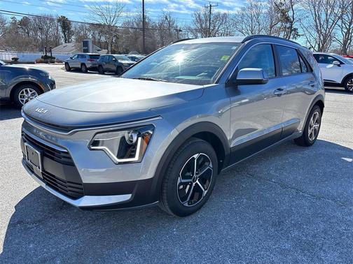 2024 Kia Niro EX