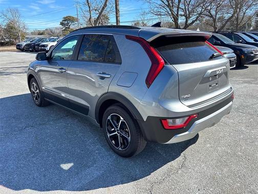 2024 Kia Niro EX