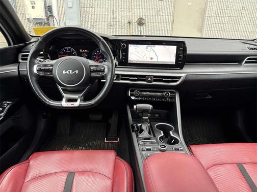 2022 Kia K5 GT-Line