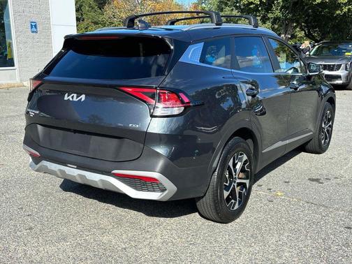 2024 Kia Sportage EX