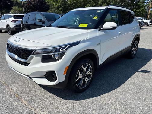 2022 Kia Seltos EX