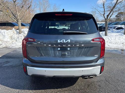 2024 Kia Telluride S