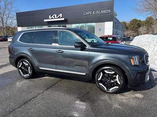 2024 Kia Telluride S