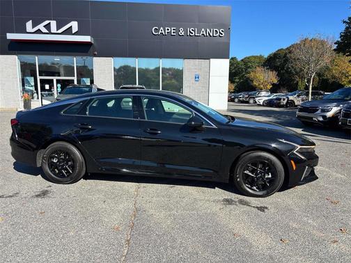 2025 Kia K5 LXS