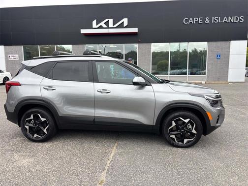 2025 Kia Seltos S