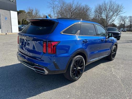 2022 Kia Sorento SX