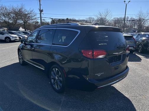 2018 Chrysler Pacifica Limited