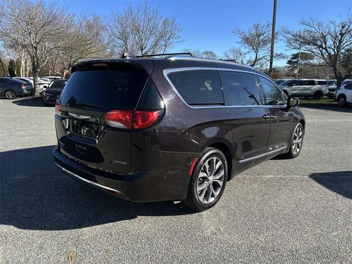 2018 Chrysler Pacifica Limited