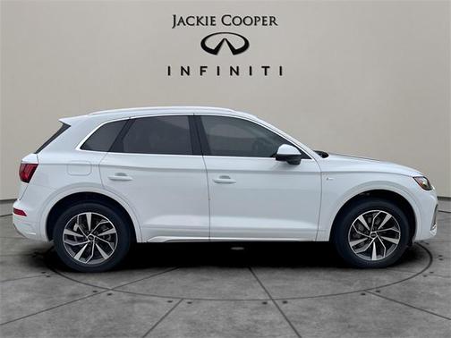 2023 Audi Q5 45 S line quattro Premium