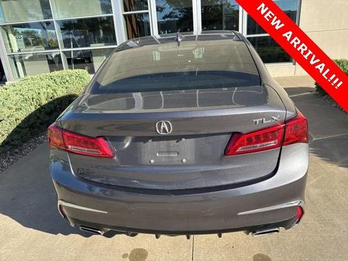 2018 Acura TLX V6 w/Technology Package