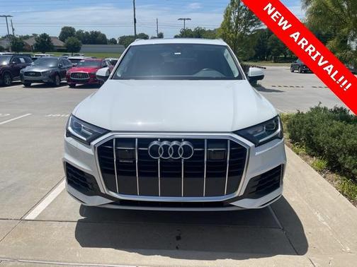 2020 Audi Q7 55 Premium Plus