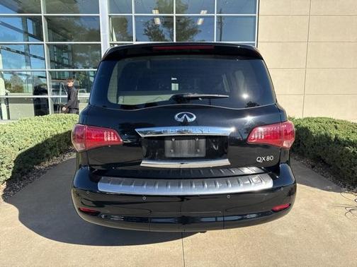 2015 INFINITI QX80 Base