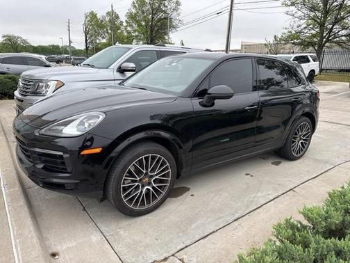 2021 Porsche Cayenne Base