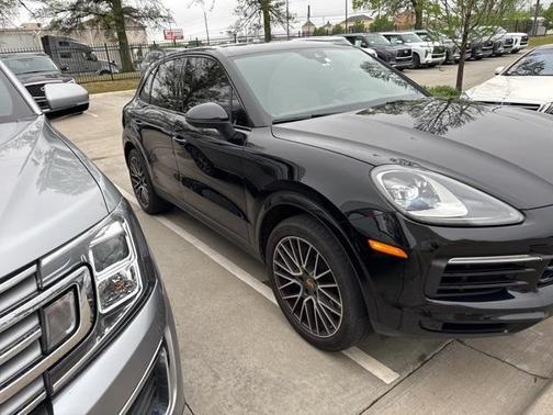 2021 Porsche Cayenne Base