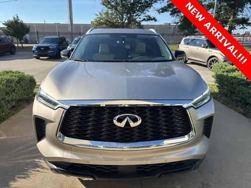 2024 INFINITI QX60 Luxe