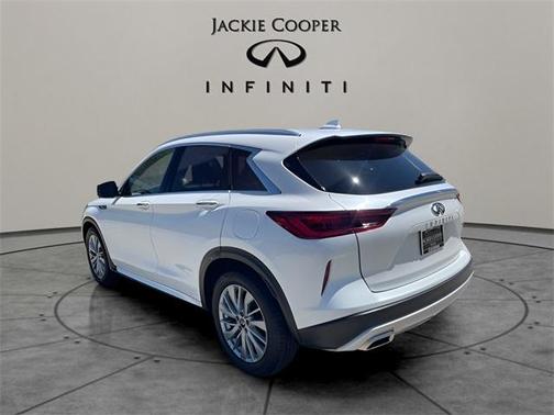 2024 INFINITI QX50 Luxe